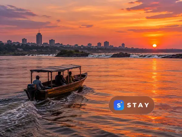 Coucher de soleil sur le fleuve Congo